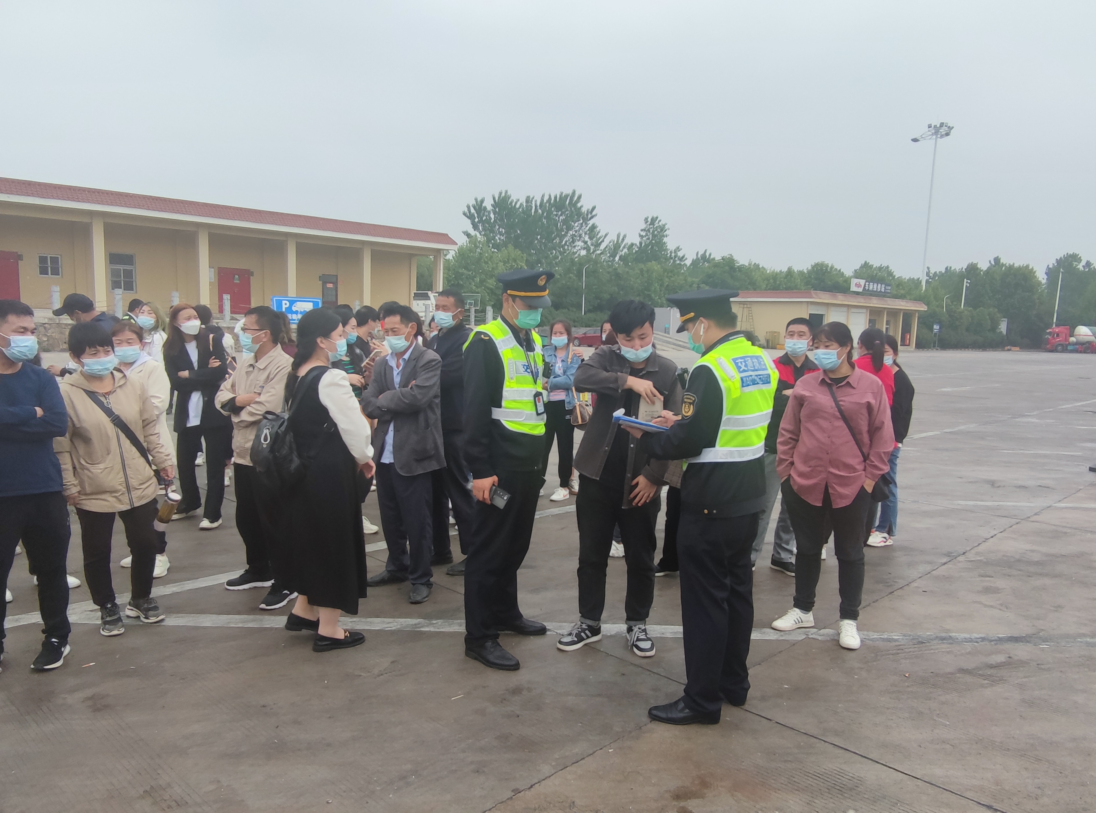 信陽 (2.jpg 信陽 (2.jpg